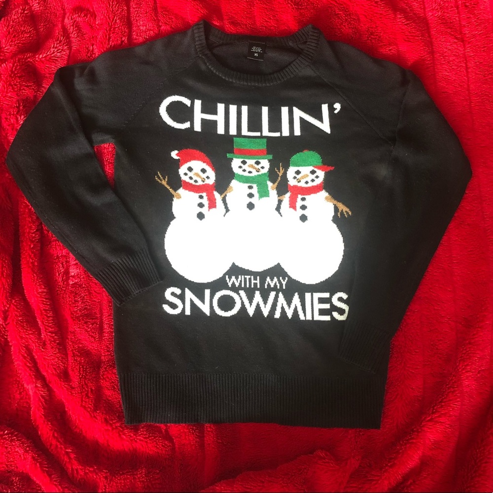 Chillin with my ⛄️ snowmies XS sweater